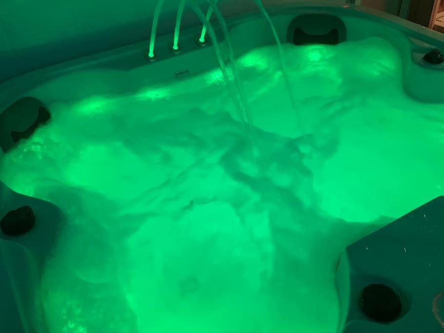 Apartmán Perfect Couple Retreat To Unwind&Relax With Hottub Peacehaven Exteriér fotografie