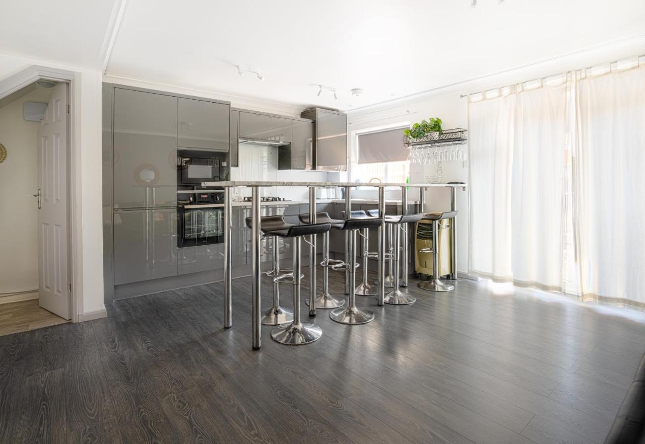 Apartmán Perfect Couple Retreat To Unwind&Relax With Hottub Peacehaven Exteriér fotografie